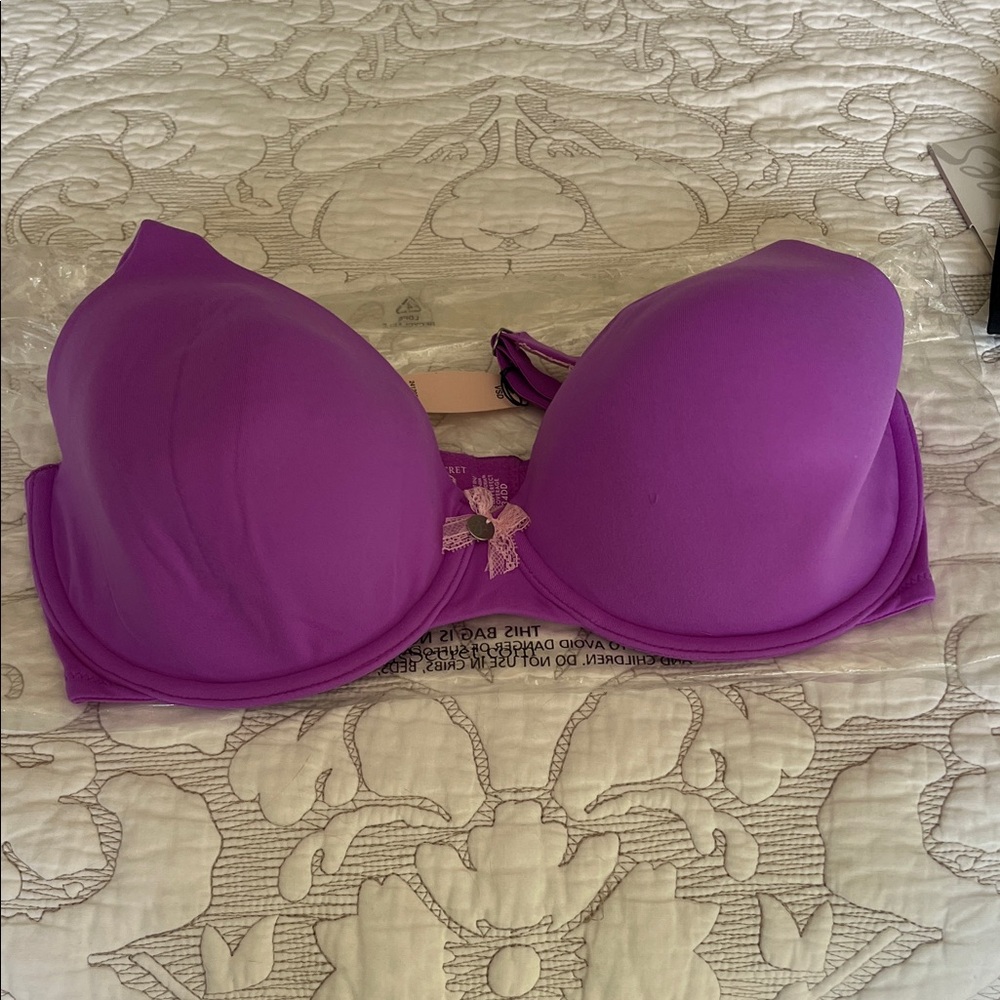 NWT Victoria's Secret Lined Perfect Coverage Bra